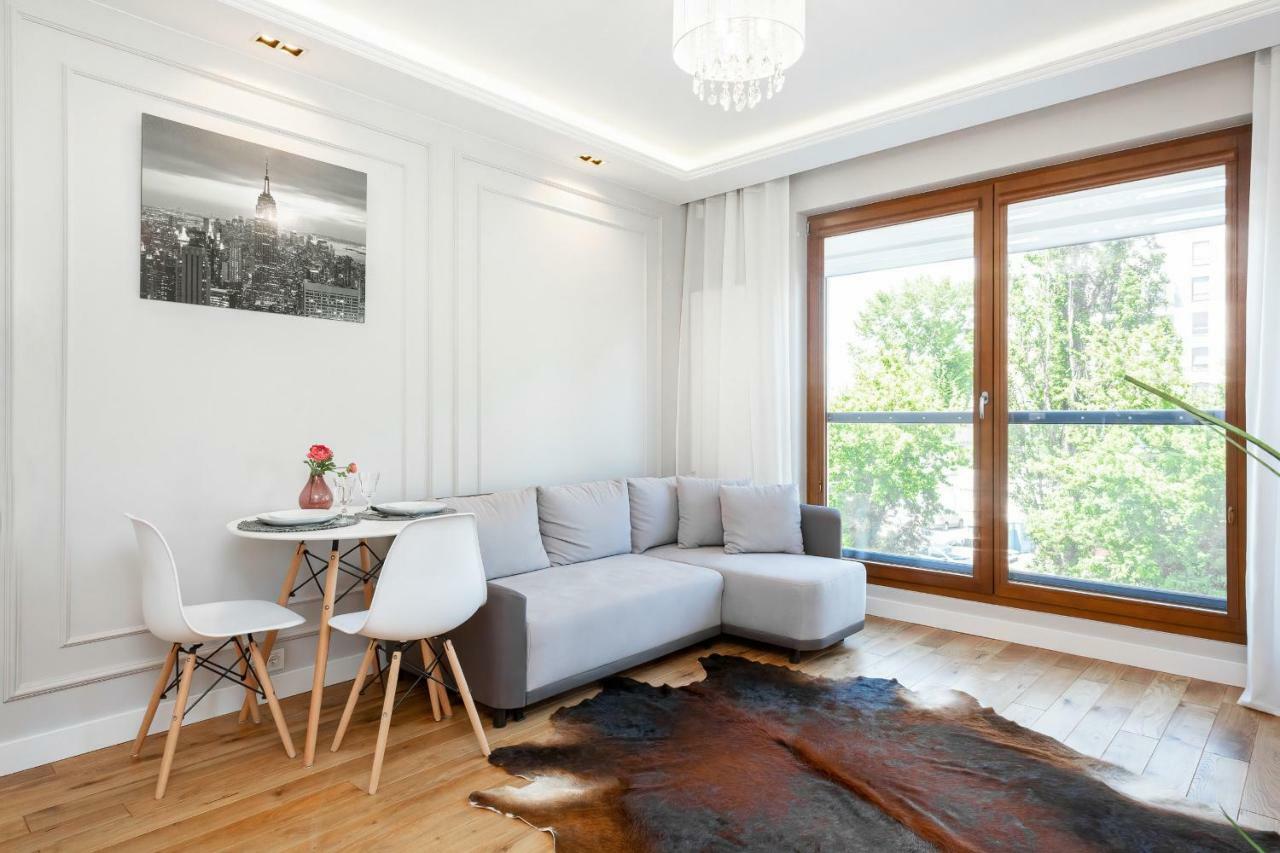 Apartments Warsaw Grzybowska By Renters Bagian luar foto